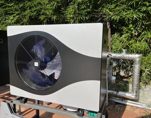 R32 4季節hvacの床-取付けられたヒート ポンプの低雑音の空気源の床暖房システム
